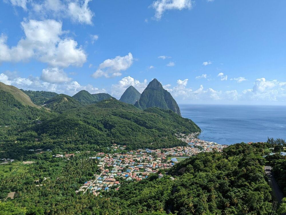ST. LUCIA SLU / UVF